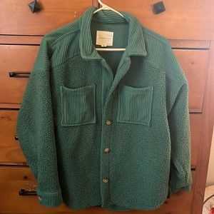 Oversized sharpa shaket-perfect for St. Patty’s Day!